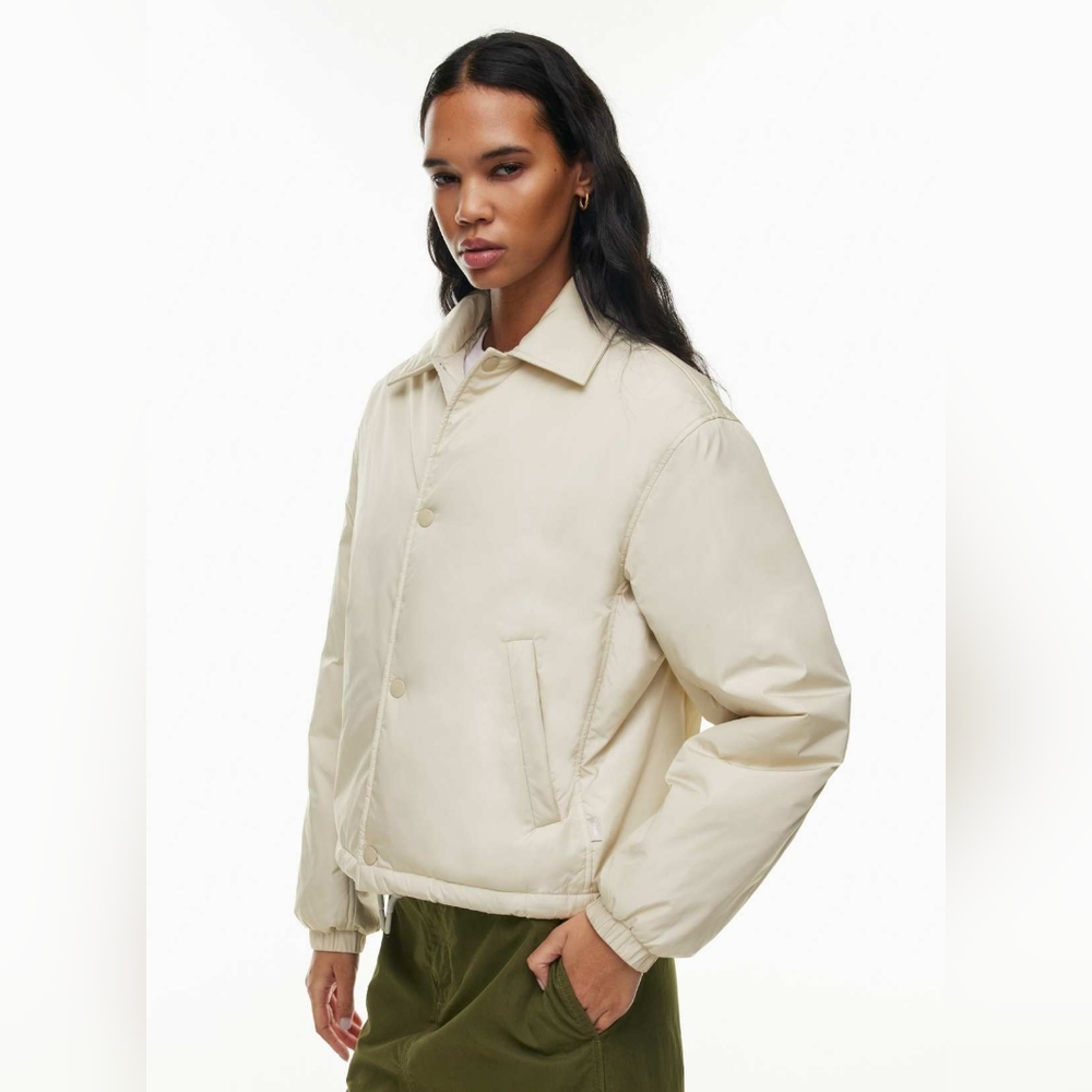 Aritzia TNA Coaches Jacket Short